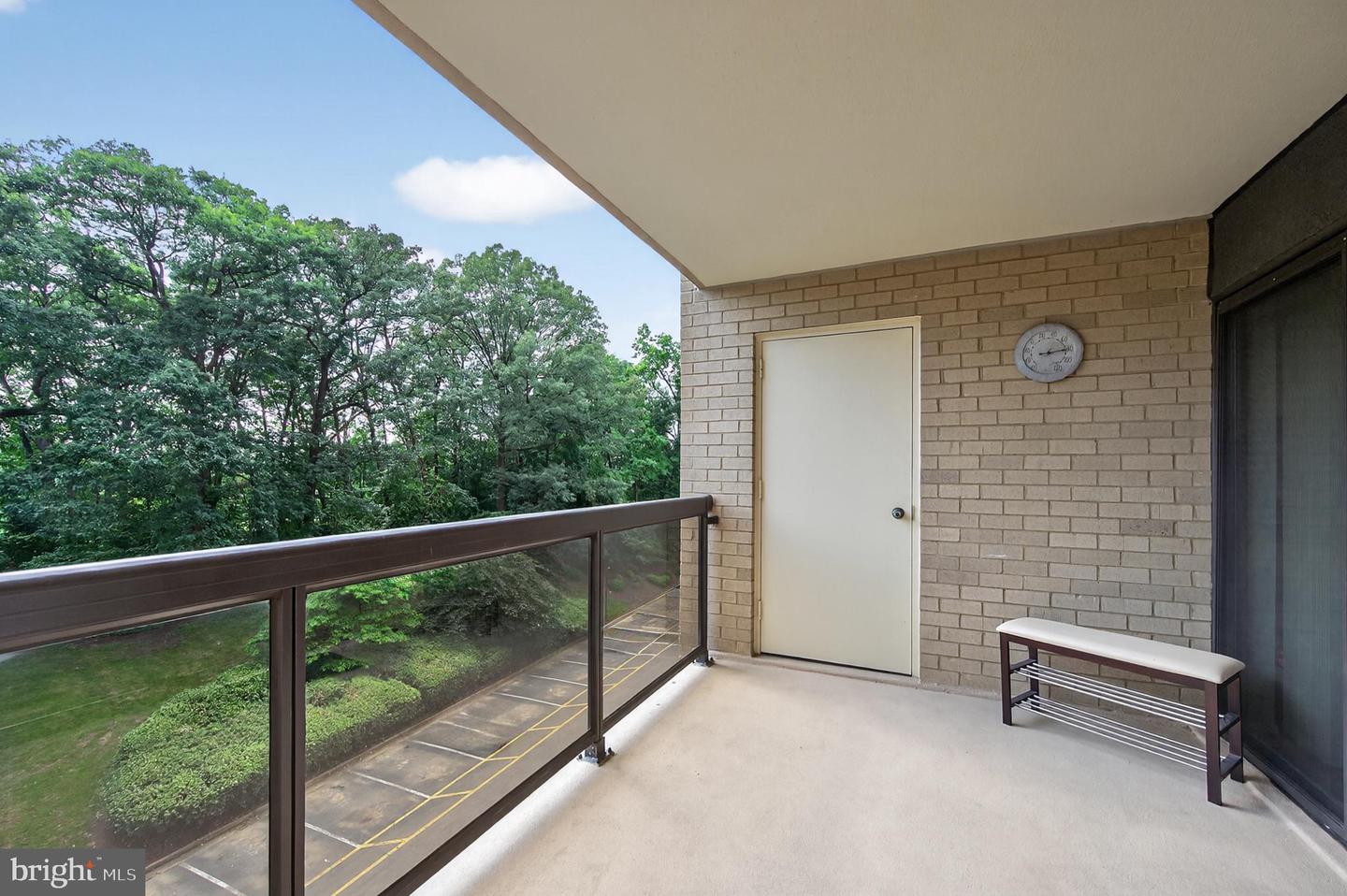 309 YOAKUM PKWY #503, ALEXANDRIA, Virginia 22304, 2 Bedrooms Bedrooms, ,2 BathroomsBathrooms,Residential,For sale,309 YOAKUM PKWY #503,VAAX2047478 MLS # VAAX2047478