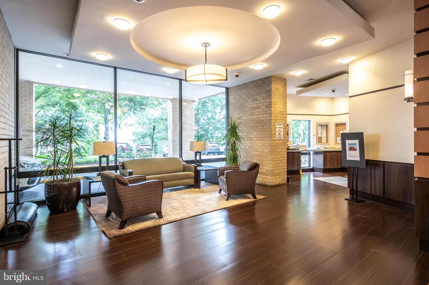 309 YOAKUM PKWY #503, ALEXANDRIA, Virginia 22304, 2 Bedrooms Bedrooms, ,2 BathroomsBathrooms,Residential,For sale,309 YOAKUM PKWY #503,VAAX2047478 MLS # VAAX2047478