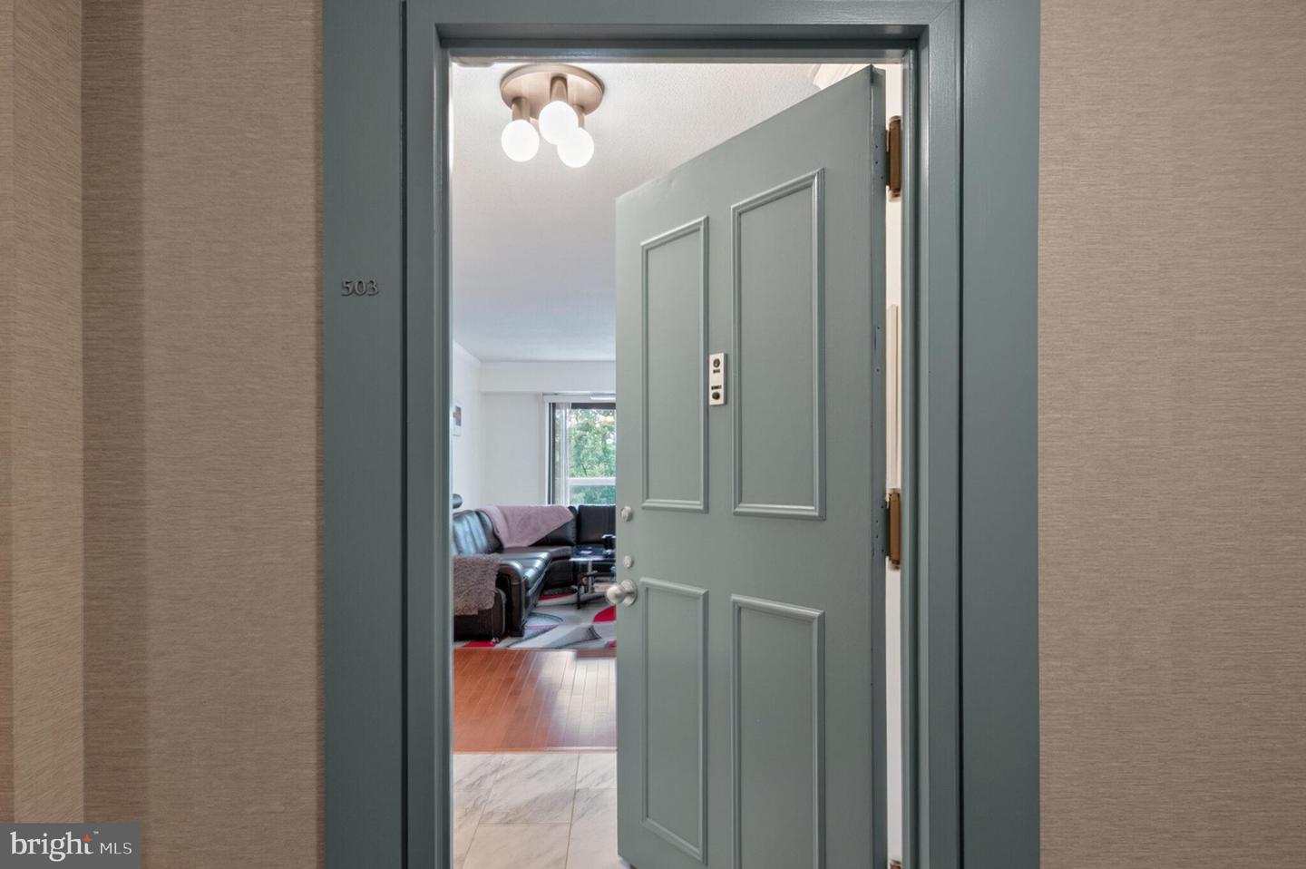 309 YOAKUM PKWY #503, ALEXANDRIA, Virginia 22304, 2 Bedrooms Bedrooms, ,2 BathroomsBathrooms,Residential,For sale,309 YOAKUM PKWY #503,VAAX2047478 MLS # VAAX2047478
