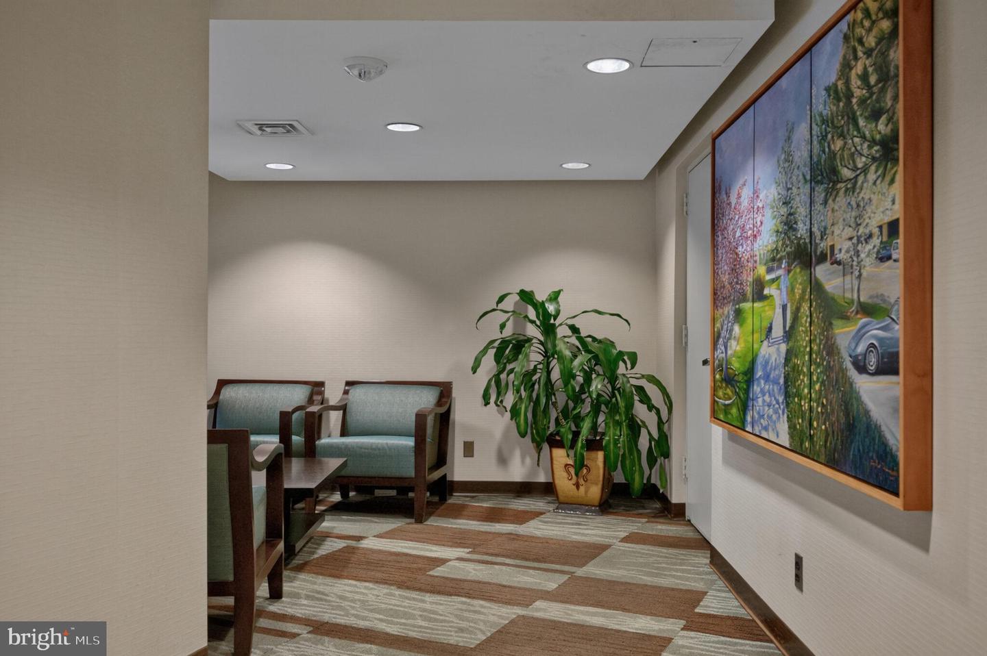 309 YOAKUM PKWY #503, ALEXANDRIA, Virginia 22304, 2 Bedrooms Bedrooms, ,2 BathroomsBathrooms,Residential,For sale,309 YOAKUM PKWY #503,VAAX2047478 MLS # VAAX2047478