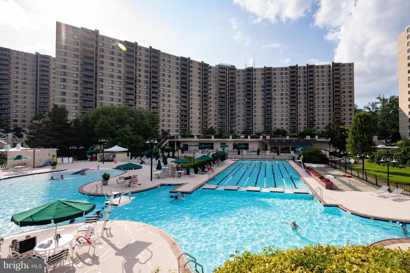 309 YOAKUM PKWY #503, ALEXANDRIA, Virginia 22304, 2 Bedrooms Bedrooms, ,2 BathroomsBathrooms,Residential,For sale,309 YOAKUM PKWY #503,VAAX2047478 MLS # VAAX2047478