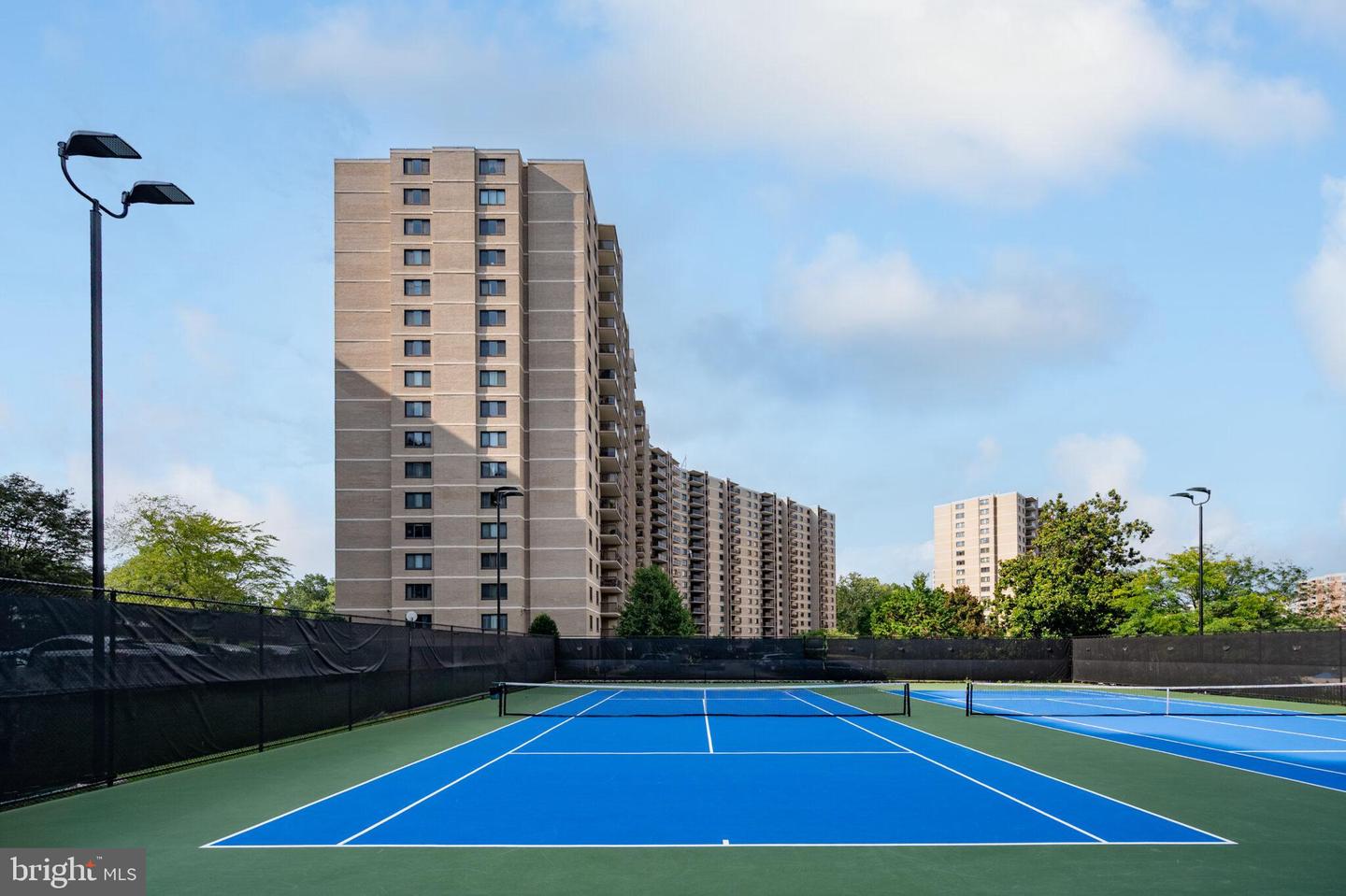 309 YOAKUM PKWY #503, ALEXANDRIA, Virginia 22304, 2 Bedrooms Bedrooms, ,2 BathroomsBathrooms,Residential,For sale,309 YOAKUM PKWY #503,VAAX2047478 MLS # VAAX2047478