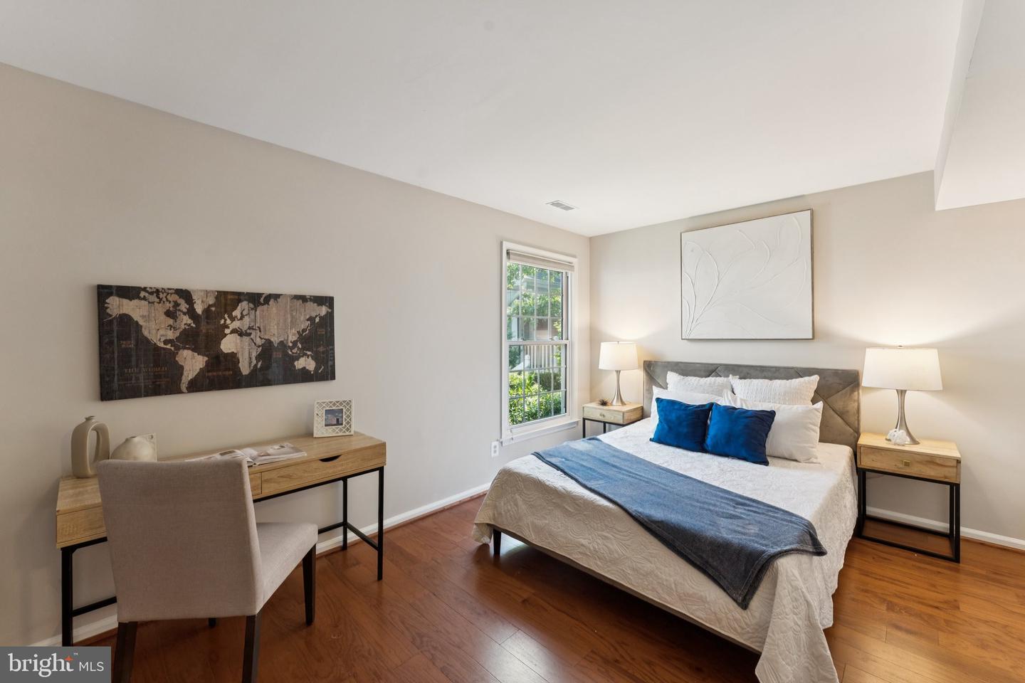 2917 D S WOODSTOCK ST 4 #4, ARLINGTON, Virginia 22206, 3 Bedrooms Bedrooms, ,2 BathroomsBathrooms,Residential,For sale,2917 D S WOODSTOCK ST 4 #4,VAAR2060706 MLS # VAAR2060706