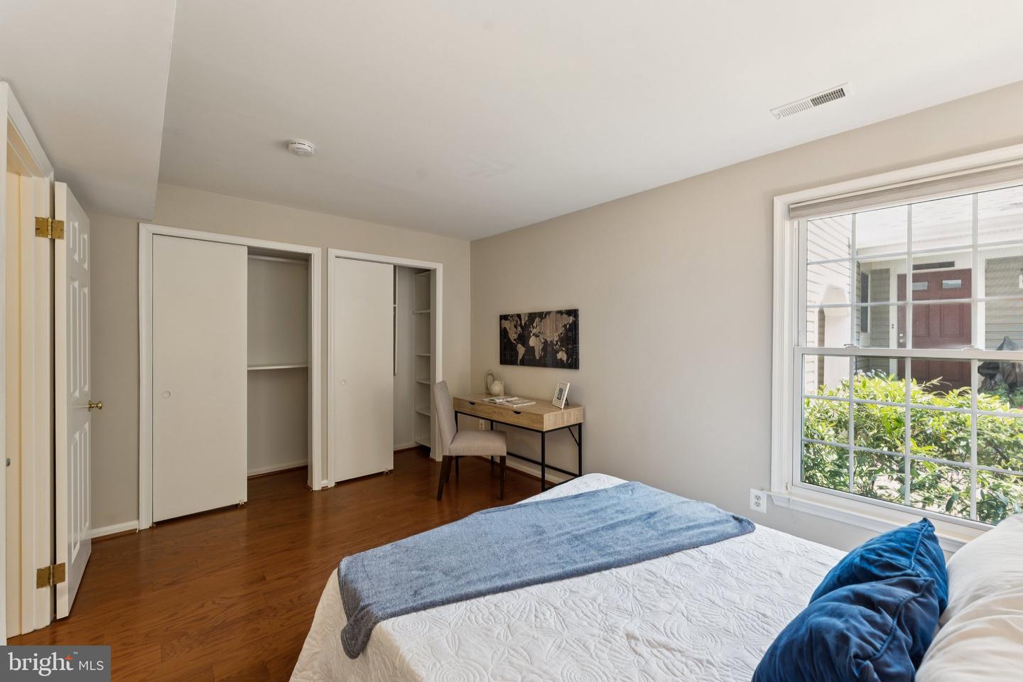 2917 D S WOODSTOCK ST 4 #4, ARLINGTON, Virginia 22206, 3 Bedrooms Bedrooms, ,2 BathroomsBathrooms,Residential,For sale,2917 D S WOODSTOCK ST 4 #4,VAAR2060706 MLS # VAAR2060706