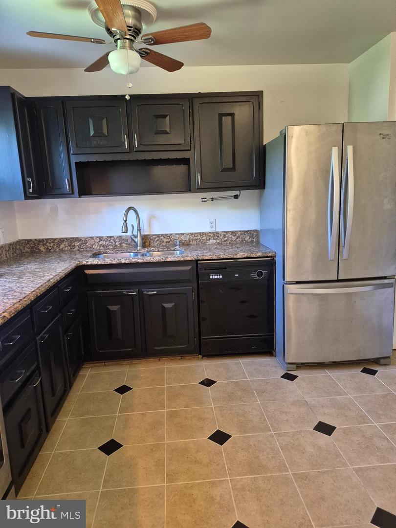 14894 CORDELL AVE, WOODBRIDGE, Virginia 22193, 4 Bedrooms Bedrooms, ,2 BathroomsBathrooms,Residential,For sale,14894 CORDELL AVE,VAPW2099200 MLS # VAPW2099200