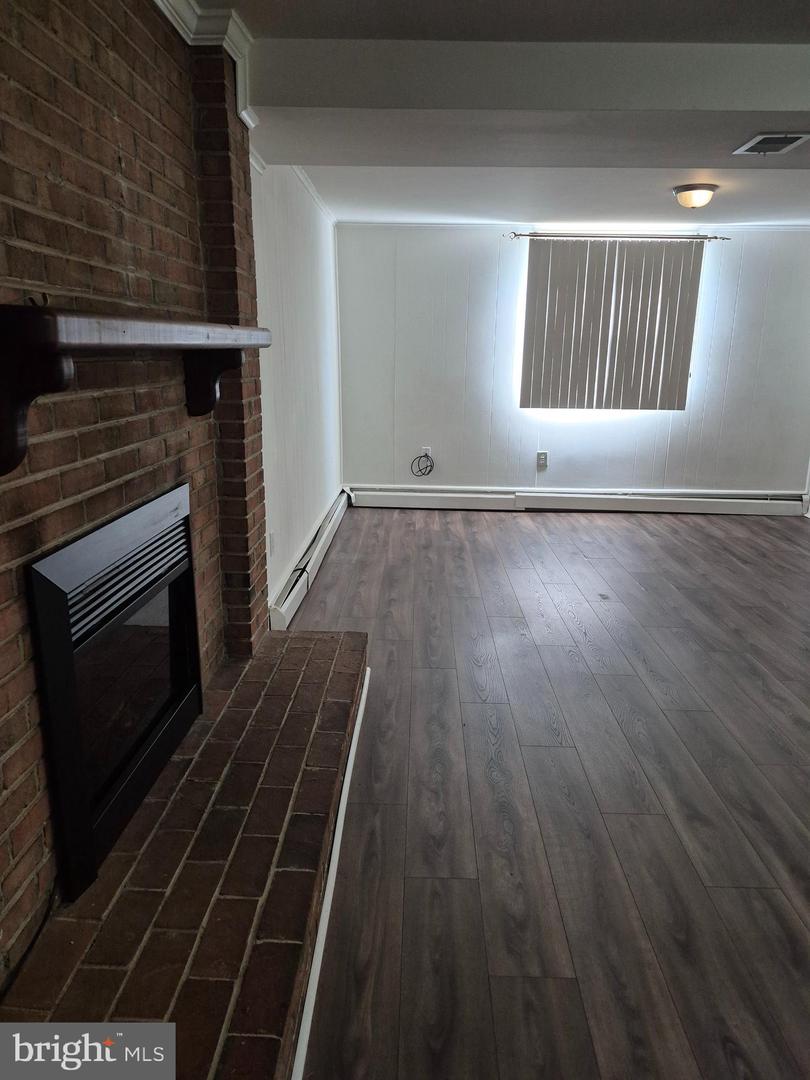 14894 CORDELL AVE, WOODBRIDGE, Virginia 22193, 4 Bedrooms Bedrooms, ,2 BathroomsBathrooms,Residential,For sale,14894 CORDELL AVE,VAPW2099200 MLS # VAPW2099200
