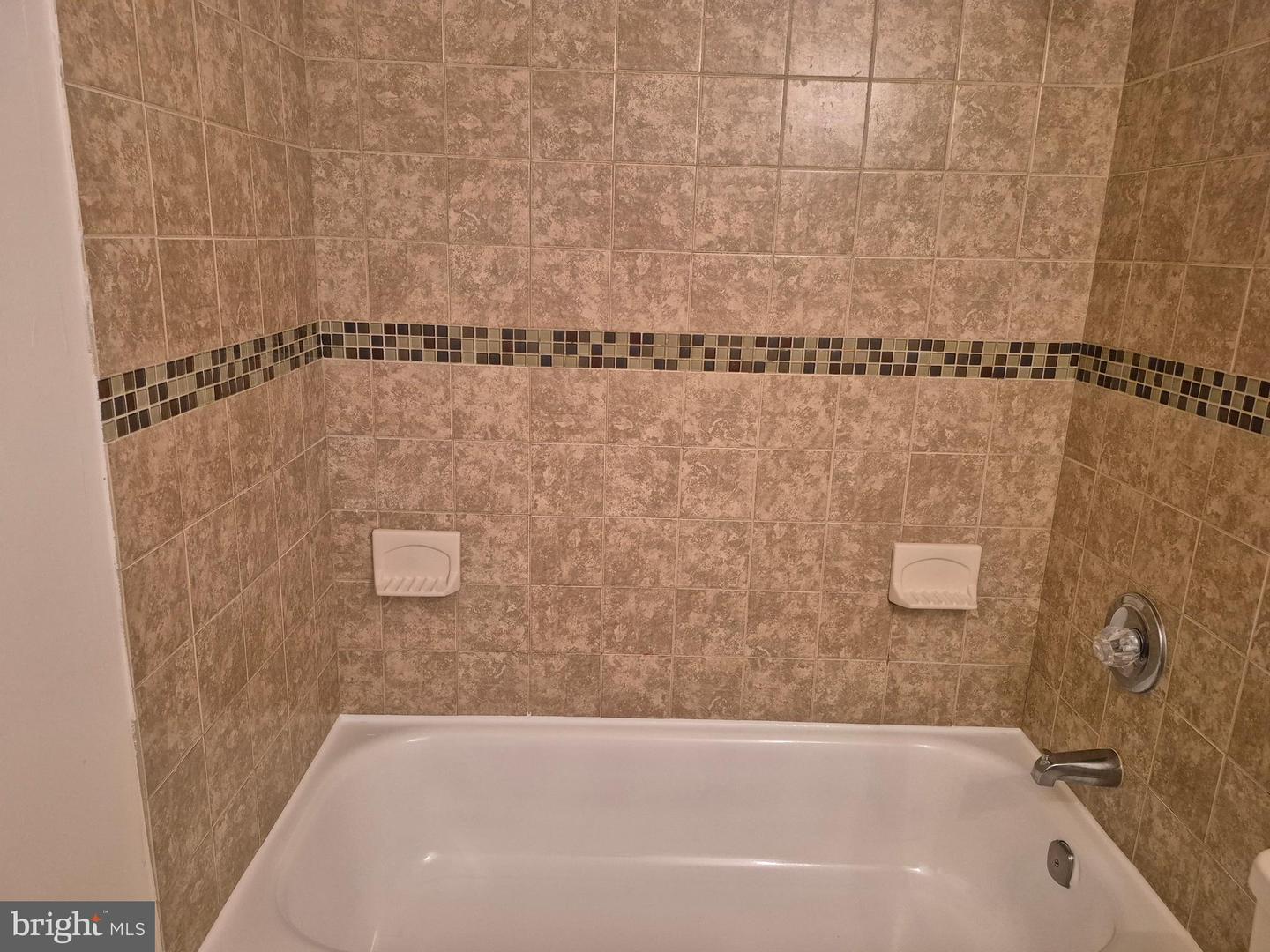 14894 CORDELL AVE, WOODBRIDGE, Virginia 22193, 4 Bedrooms Bedrooms, ,2 BathroomsBathrooms,Residential,For sale,14894 CORDELL AVE,VAPW2099200 MLS # VAPW2099200