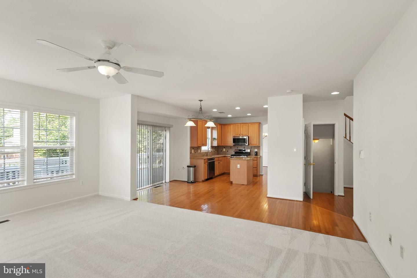9836 RAINLEAF CT, BRISTOW, Virginia 20136, 4 Bedrooms Bedrooms, ,3 BathroomsBathrooms,Residential,For sale,9836 RAINLEAF CT,VAPW2099210 MLS # VAPW2099210