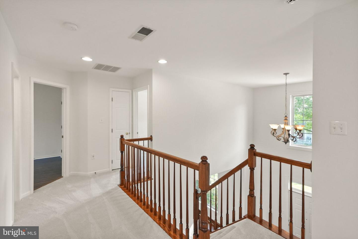 9836 RAINLEAF CT, BRISTOW, Virginia 20136, 4 Bedrooms Bedrooms, ,3 BathroomsBathrooms,Residential,For sale,9836 RAINLEAF CT,VAPW2099210 MLS # VAPW2099210