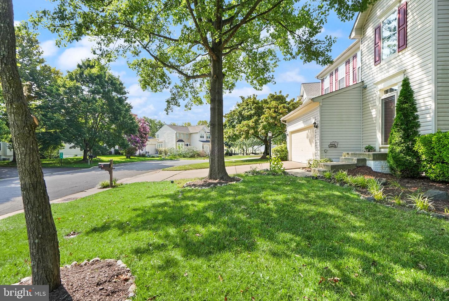 9836 RAINLEAF CT, BRISTOW, Virginia 20136, 4 Bedrooms Bedrooms, ,3 BathroomsBathrooms,Residential,For sale,9836 RAINLEAF CT,VAPW2099210 MLS # VAPW2099210