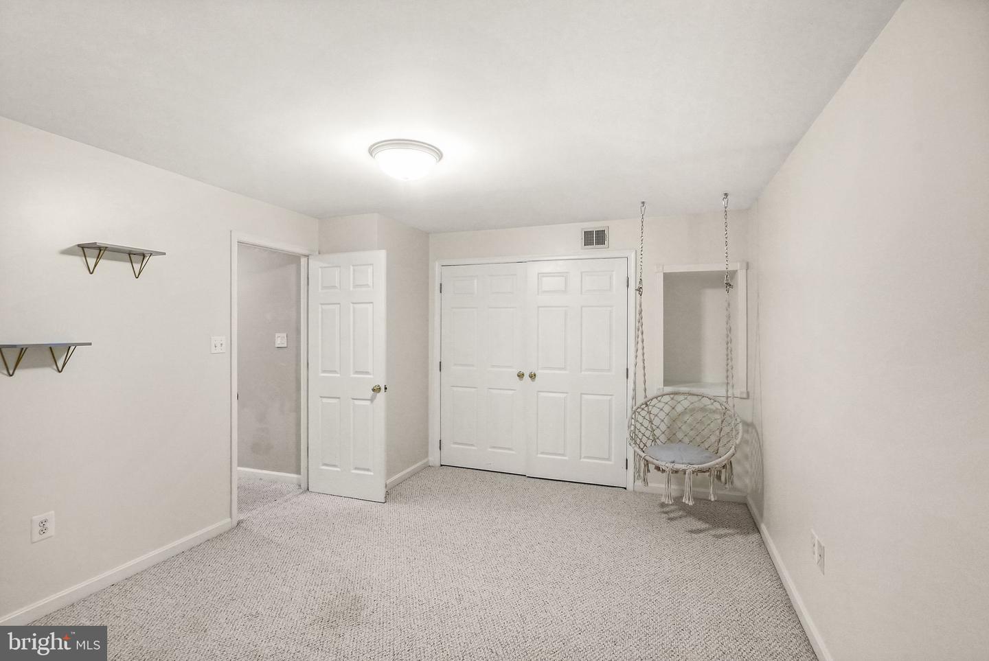 9836 RAINLEAF CT, BRISTOW, Virginia 20136, 4 Bedrooms Bedrooms, ,3 BathroomsBathrooms,Residential,For sale,9836 RAINLEAF CT,VAPW2099210 MLS # VAPW2099210