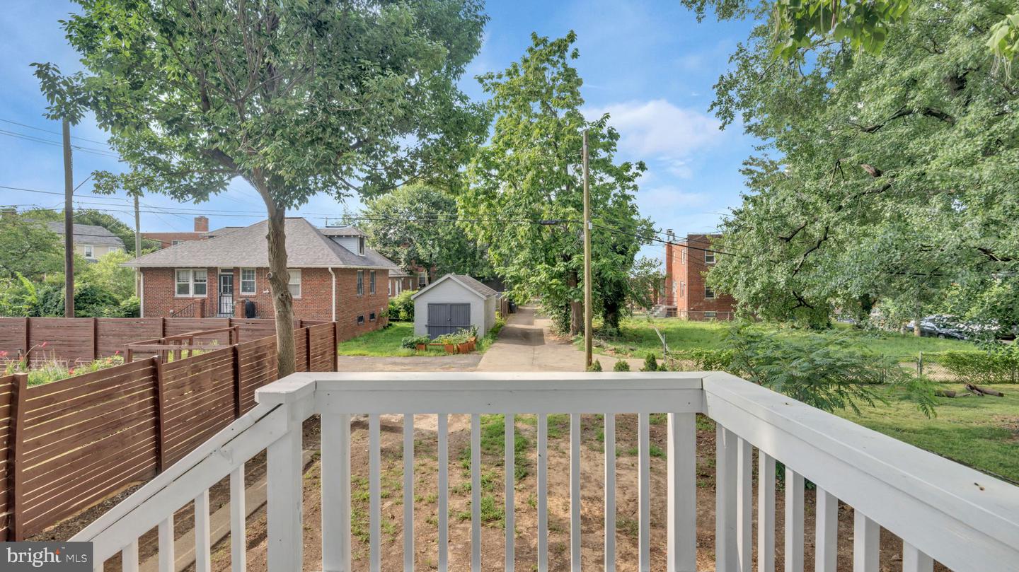 1005 SAVANNAH ST SE, WASHINGTON, District Of Columbia 20032, 4 Bedrooms Bedrooms, ,3 BathroomsBathrooms,Residential,For sale,1005 SAVANNAH ST SE,DCDC2210406 MLS # DCDC2210406