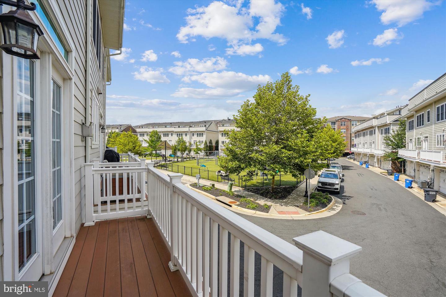 3152 YEAGER DR, HERNDON, Virginia 20171, 4 Bedrooms Bedrooms, ,3 BathroomsBathrooms,Residential,For sale,3152 YEAGER DR,VAFX2255644 MLS # VAFX2255644