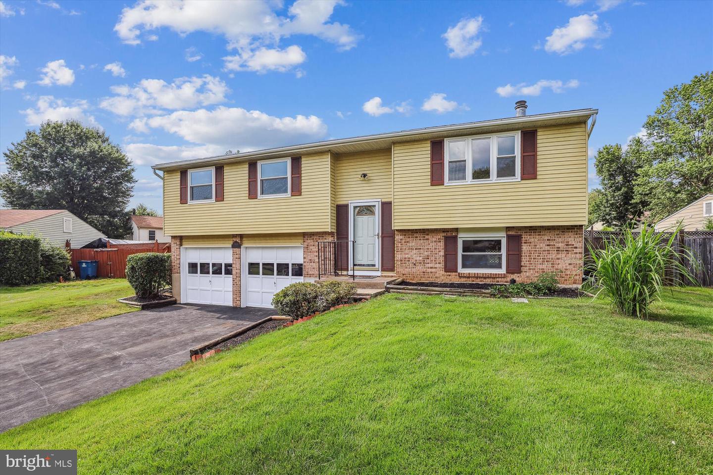 7006 BEDROCK RD, ALEXANDRIA, Virginia 22306, 3 Bedrooms Bedrooms, ,2 BathroomsBathrooms,Residential,For sale,7006 BEDROCK RD,VAFX2255860 MLS # VAFX2255860