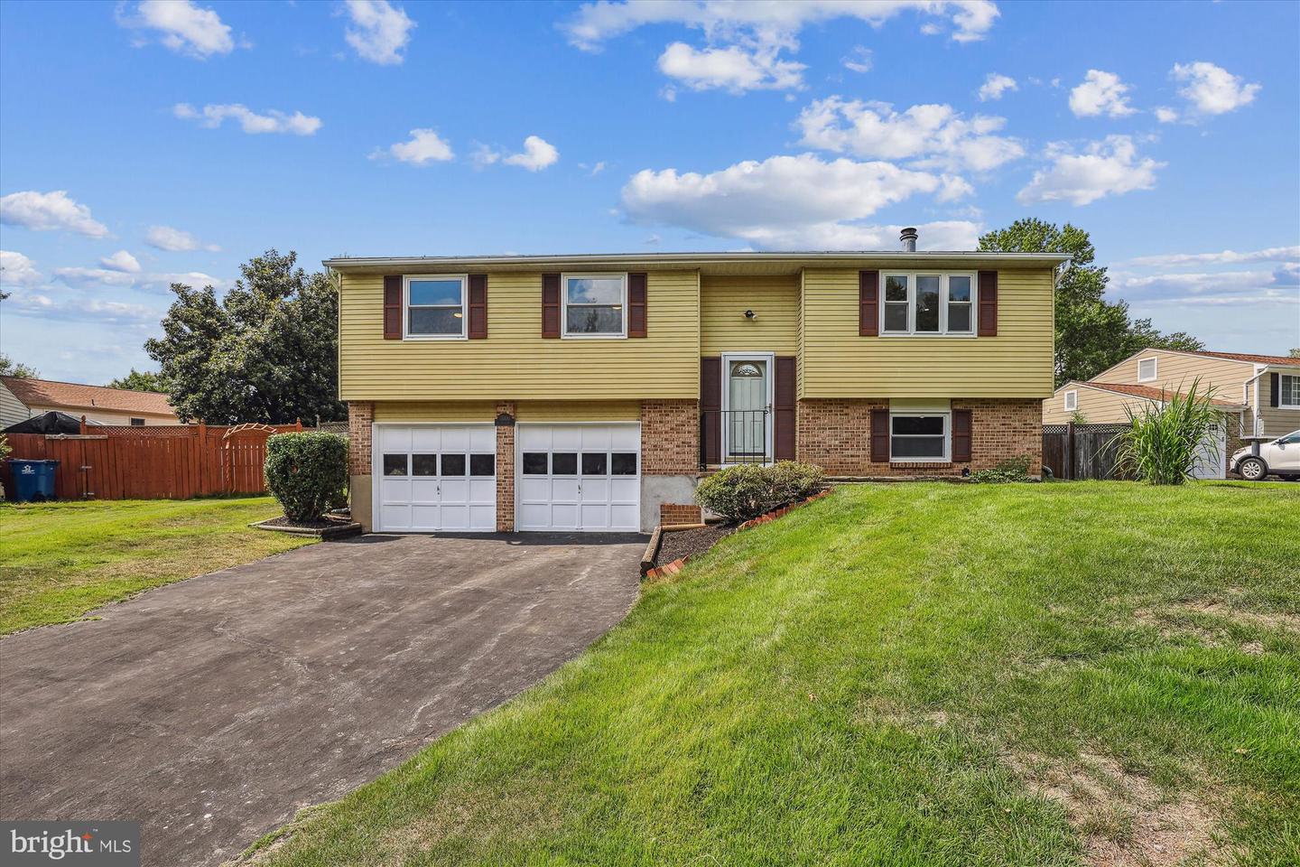 7006 BEDROCK RD, ALEXANDRIA, Virginia 22306, 3 Bedrooms Bedrooms, ,2 BathroomsBathrooms,Residential,For sale,7006 BEDROCK RD,VAFX2255860 MLS # VAFX2255860