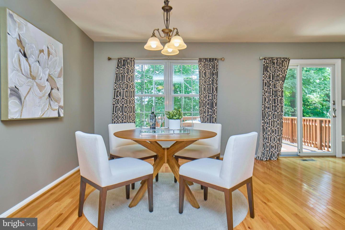 7084 SOLOMON SEAL CT, SPRINGFIELD, Virginia 22152, 3 Bedrooms Bedrooms, ,3 BathroomsBathrooms,Residential,For sale,7084 SOLOMON SEAL CT,VAFX2255918 MLS # VAFX2255918