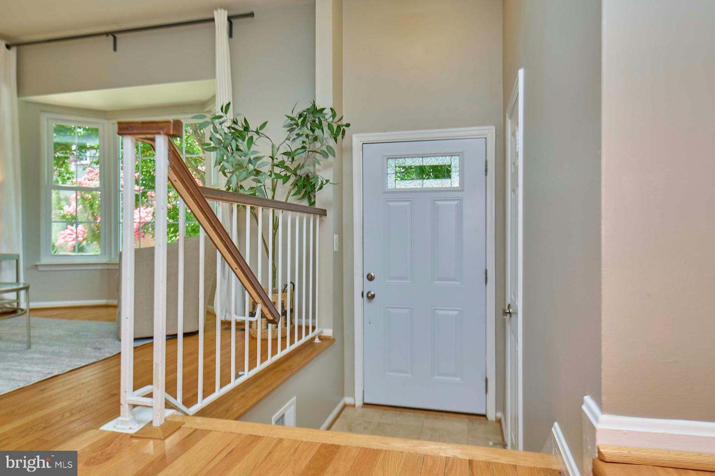 7084 SOLOMON SEAL CT, SPRINGFIELD, Virginia 22152, 3 Bedrooms Bedrooms, ,3 BathroomsBathrooms,Residential,For sale,7084 SOLOMON SEAL CT,VAFX2255918 MLS # VAFX2255918