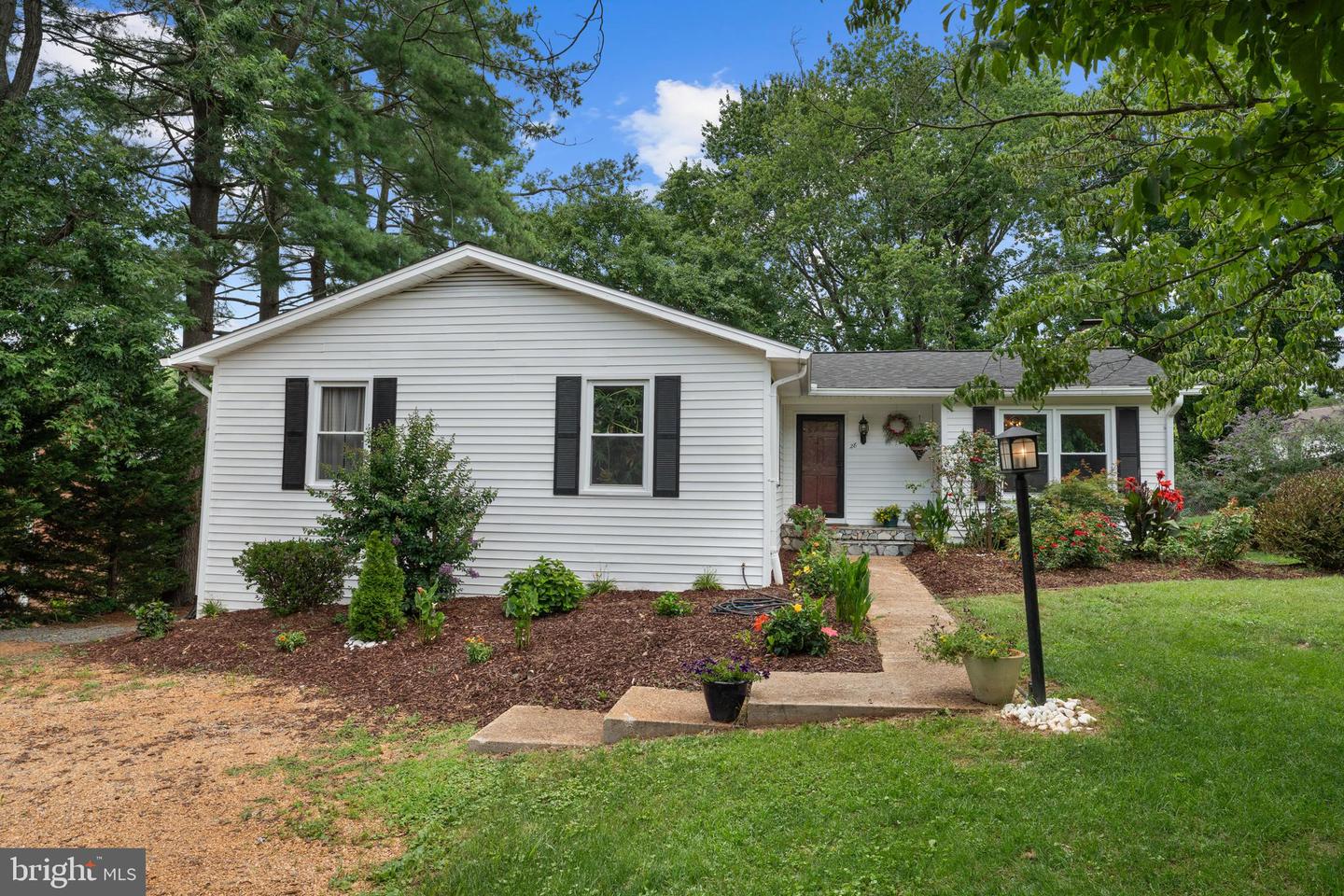28 PIEDMONT ST, WARRENTON, Virginia 20186, 4 Bedrooms Bedrooms, ,3 BathroomsBathrooms,Residential,For sale,28 PIEDMONT ST,VAFQ2017476 MLS # VAFQ2017476