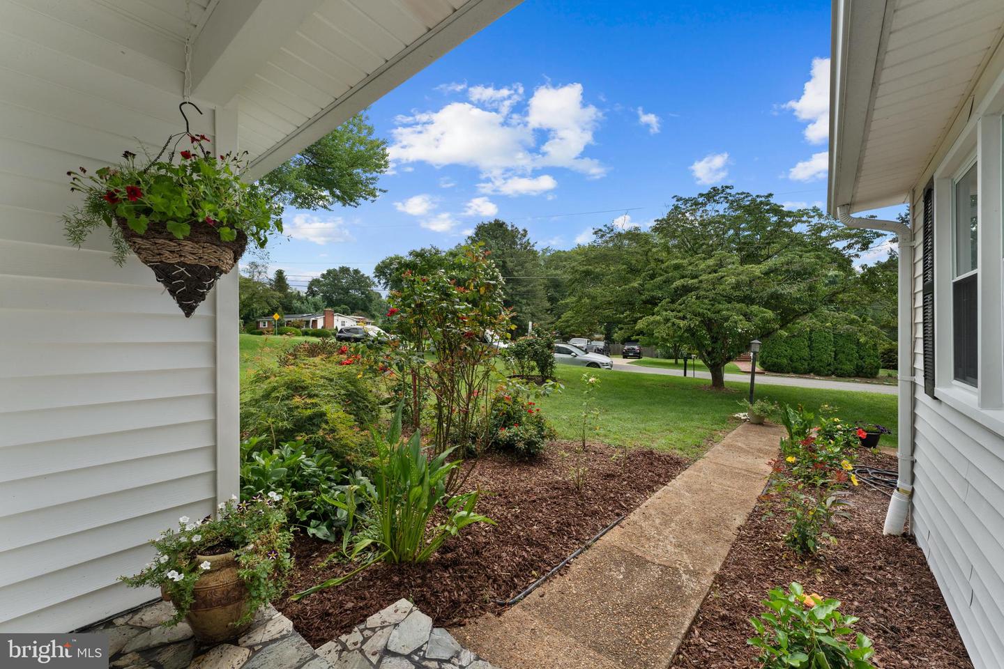 28 PIEDMONT ST, WARRENTON, Virginia 20186, 4 Bedrooms Bedrooms, ,3 BathroomsBathrooms,Residential,For sale,28 PIEDMONT ST,VAFQ2017476 MLS # VAFQ2017476