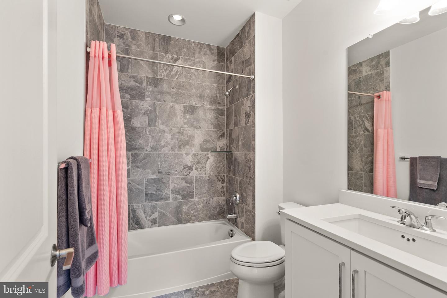 20256 NORTHPARK DR, ASHBURN, Virginia 20147, 4 Bedrooms Bedrooms, ,4 BathroomsBathrooms,Residential,For sale,20256 NORTHPARK DR,VALO2102394 MLS # VALO2102394