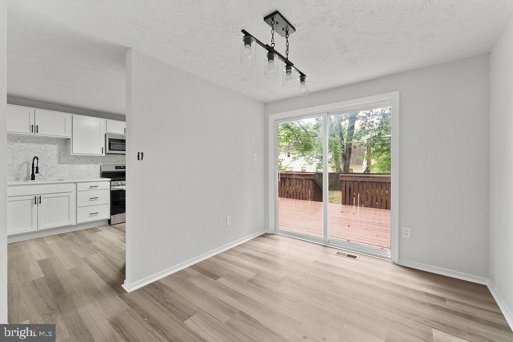 11616 RUTHERFORD DR, FREDERICKSBURG, Virginia 22407, 3 Bedrooms Bedrooms, ,2 BathroomsBathrooms,Residential,For sale,11616 RUTHERFORD DR,VASP2034750 MLS # VASP2034750