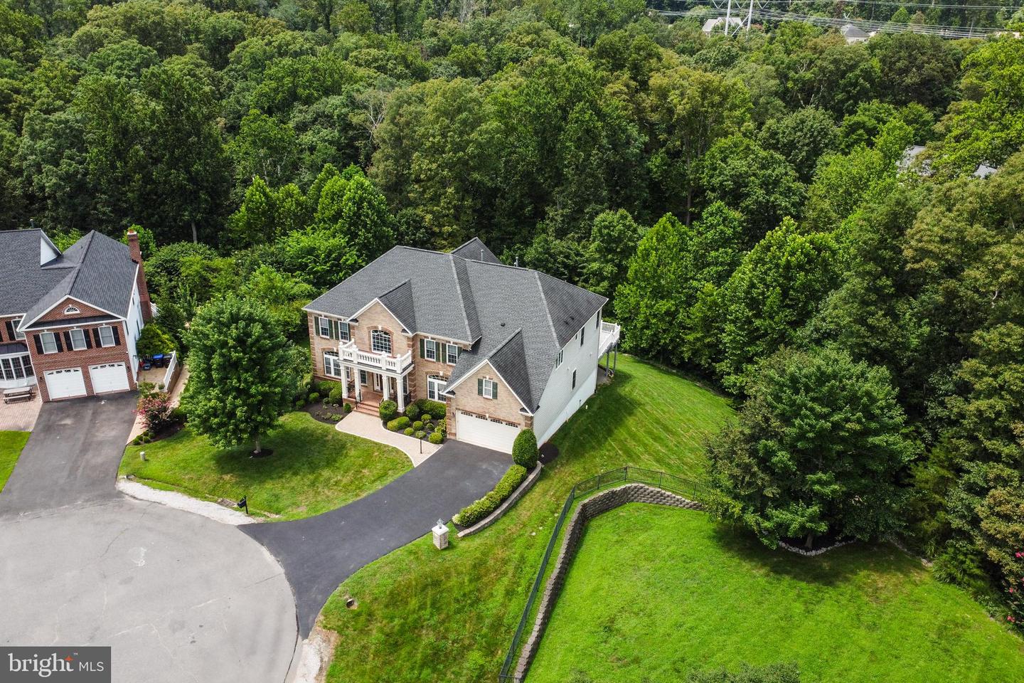 9336 ELKHORNE RUN CT, LORTON, Virginia 22079, 5 Bedrooms Bedrooms, ,5 BathroomsBathrooms,Residential,For sale,9336 ELKHORNE RUN CT,VAFX2256014 MLS # VAFX2256014