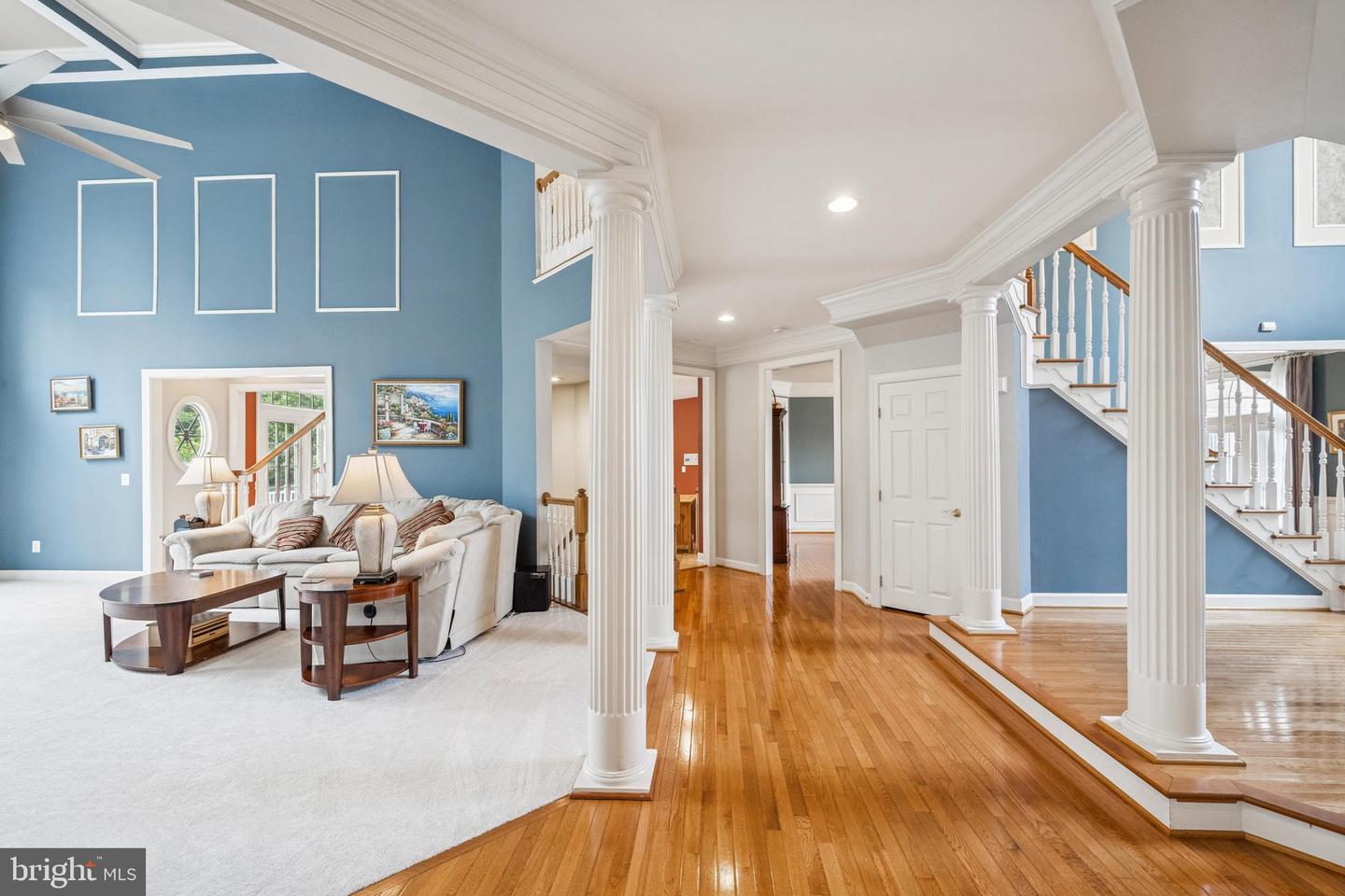 9336 ELKHORNE RUN CT, LORTON, Virginia 22079, 5 Bedrooms Bedrooms, ,5 BathroomsBathrooms,Residential,For sale,9336 ELKHORNE RUN CT,VAFX2256014 MLS # VAFX2256014