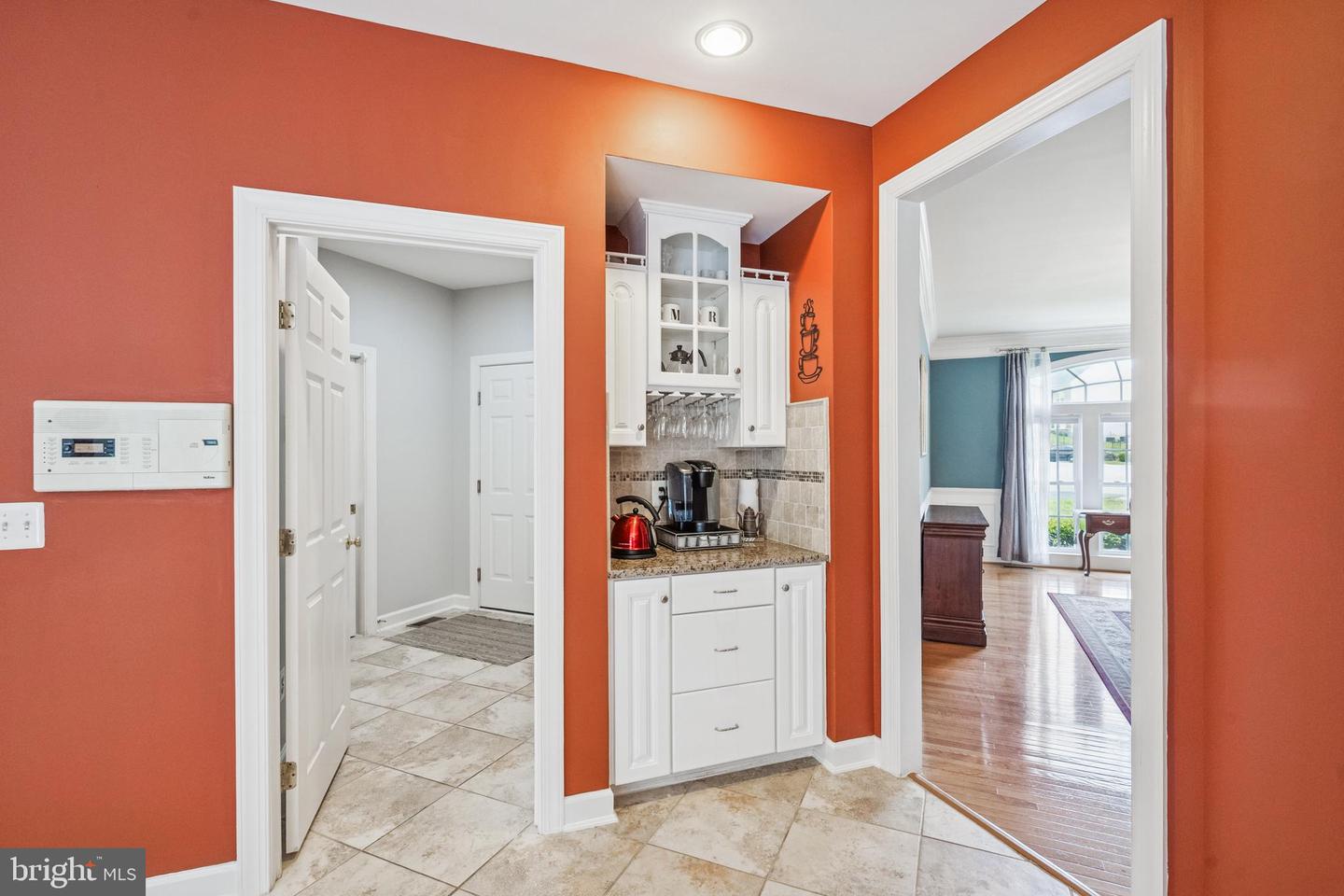 9336 ELKHORNE RUN CT, LORTON, Virginia 22079, 5 Bedrooms Bedrooms, ,5 BathroomsBathrooms,Residential,For sale,9336 ELKHORNE RUN CT,VAFX2256014 MLS # VAFX2256014