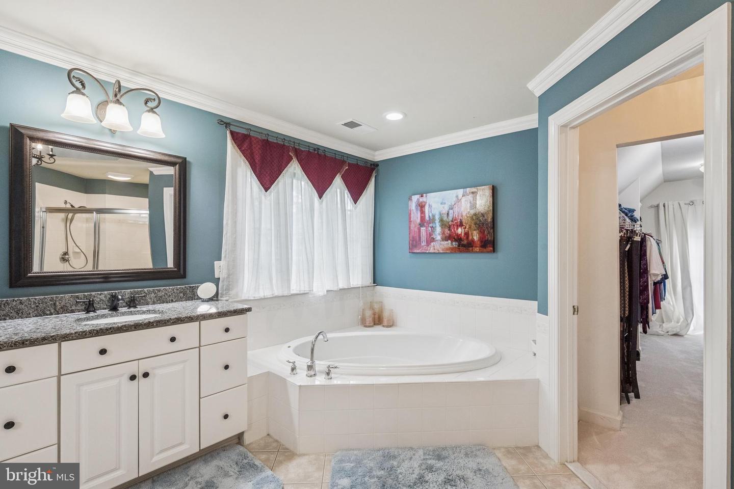 9336 ELKHORNE RUN CT, LORTON, Virginia 22079, 5 Bedrooms Bedrooms, ,5 BathroomsBathrooms,Residential,For sale,9336 ELKHORNE RUN CT,VAFX2256014 MLS # VAFX2256014