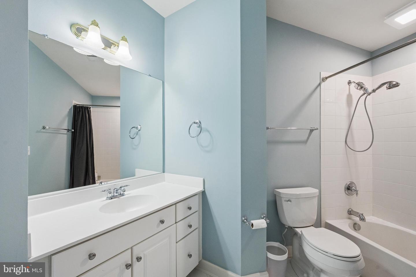 9336 ELKHORNE RUN CT, LORTON, Virginia 22079, 5 Bedrooms Bedrooms, ,5 BathroomsBathrooms,Residential,For sale,9336 ELKHORNE RUN CT,VAFX2256014 MLS # VAFX2256014