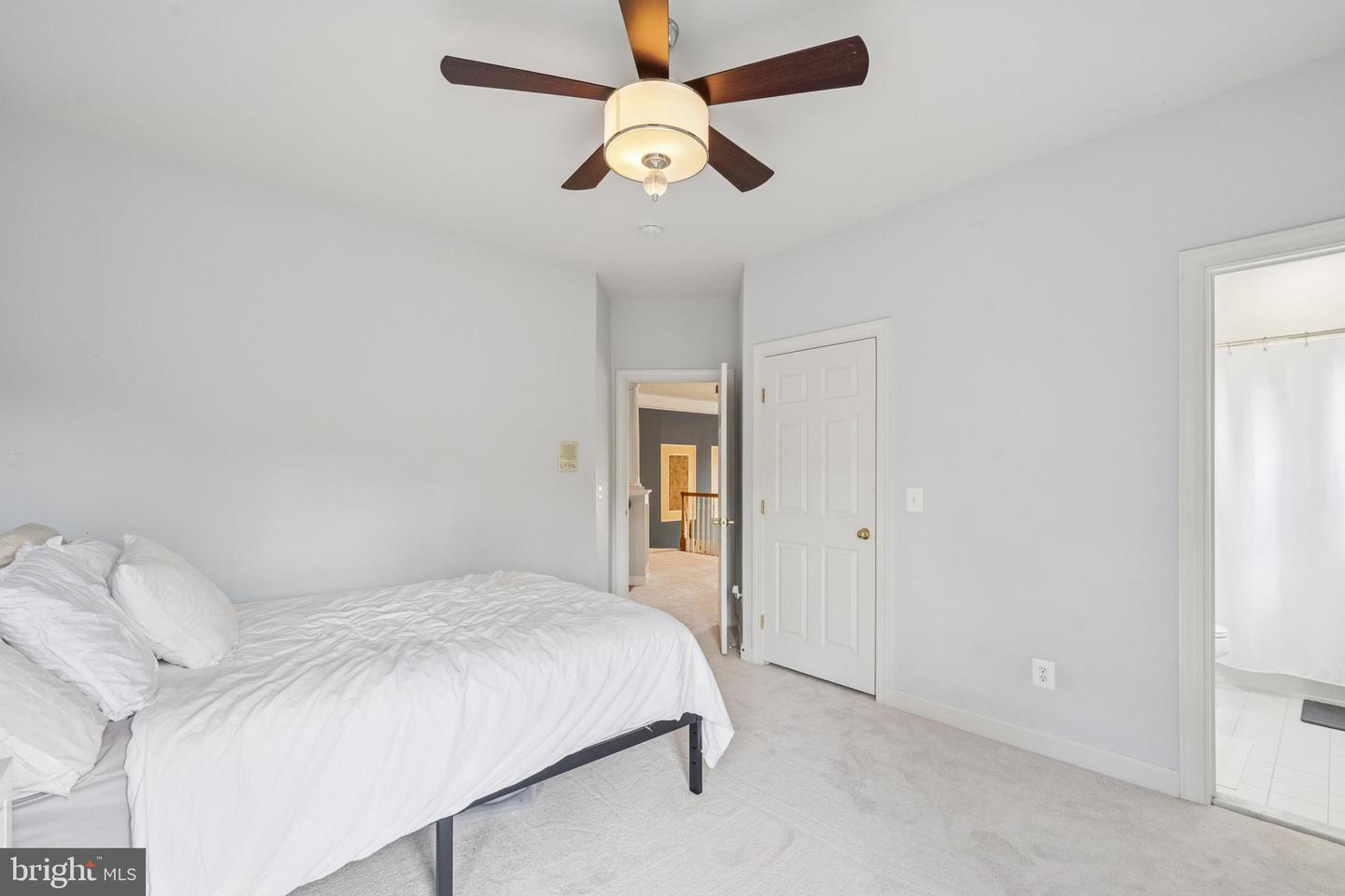9336 ELKHORNE RUN CT, LORTON, Virginia 22079, 5 Bedrooms Bedrooms, ,5 BathroomsBathrooms,Residential,For sale,9336 ELKHORNE RUN CT,VAFX2256014 MLS # VAFX2256014