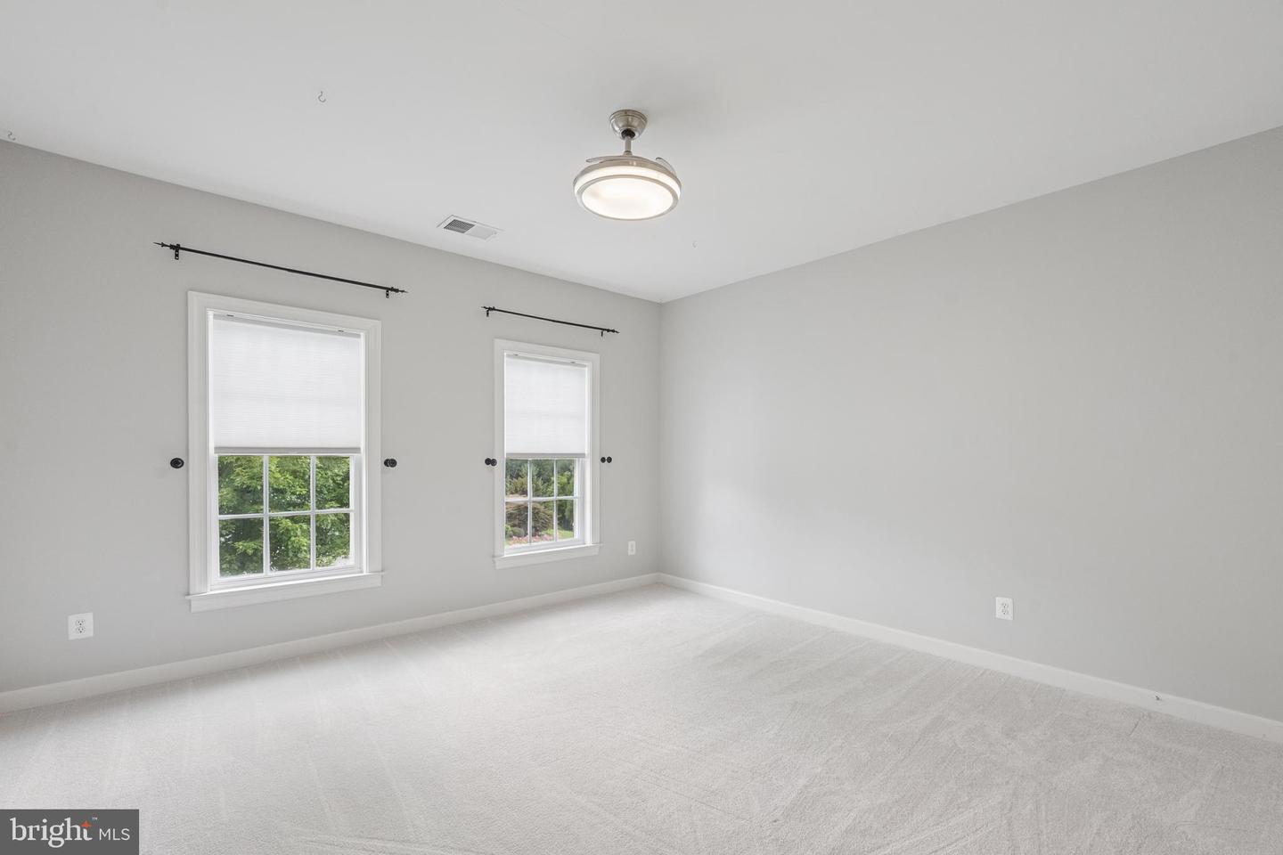 9336 ELKHORNE RUN CT, LORTON, Virginia 22079, 5 Bedrooms Bedrooms, ,5 BathroomsBathrooms,Residential,For sale,9336 ELKHORNE RUN CT,VAFX2256014 MLS # VAFX2256014