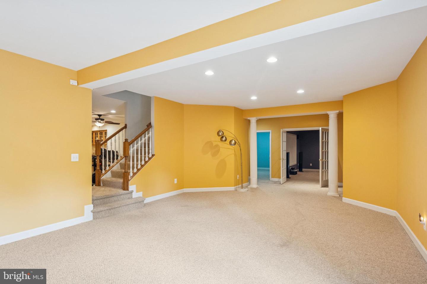 9336 ELKHORNE RUN CT, LORTON, Virginia 22079, 5 Bedrooms Bedrooms, ,5 BathroomsBathrooms,Residential,For sale,9336 ELKHORNE RUN CT,VAFX2256014 MLS # VAFX2256014