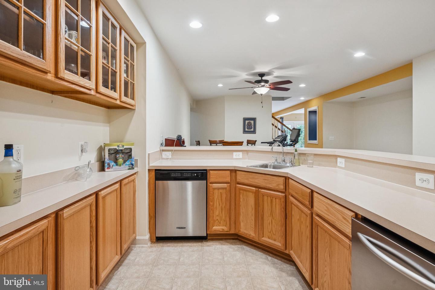 9336 ELKHORNE RUN CT, LORTON, Virginia 22079, 5 Bedrooms Bedrooms, ,5 BathroomsBathrooms,Residential,For sale,9336 ELKHORNE RUN CT,VAFX2256014 MLS # VAFX2256014