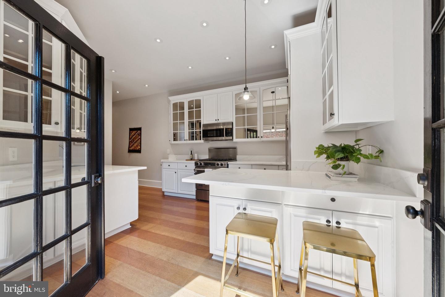 1849 CALVERT ST NW, WASHINGTON, District Of Columbia 20009, 4 Bedrooms Bedrooms, ,3 BathroomsBathrooms,Residential,For sale,1849 CALVERT ST NW,DCDC2210836 MLS # DCDC2210836