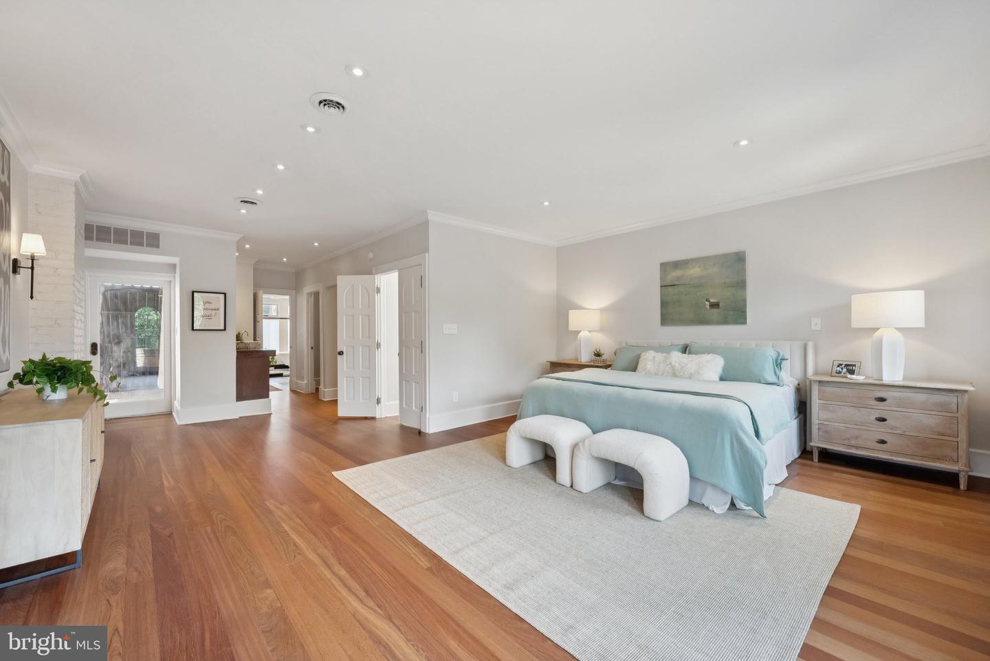 1849 CALVERT ST NW, WASHINGTON, District Of Columbia 20009, 4 Bedrooms Bedrooms, ,3 BathroomsBathrooms,Residential,For sale,1849 CALVERT ST NW,DCDC2210836 MLS # DCDC2210836