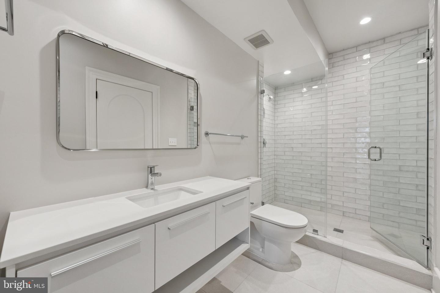 1849 CALVERT ST NW, WASHINGTON, District Of Columbia 20009, 4 Bedrooms Bedrooms, ,3 BathroomsBathrooms,Residential,For sale,1849 CALVERT ST NW,DCDC2210836 MLS # DCDC2210836