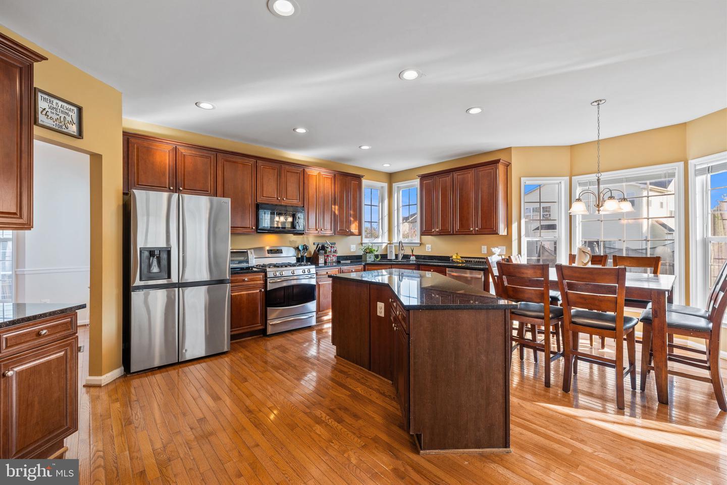 9024 WOODPECKER CT, GAINESVILLE, Virginia 20155, 6 Bedrooms Bedrooms, 3 Rooms Rooms,4 BathroomsBathrooms,Residential,For sale,9024 WOODPECKER CT,VAPW2099428 MLS # VAPW2099428