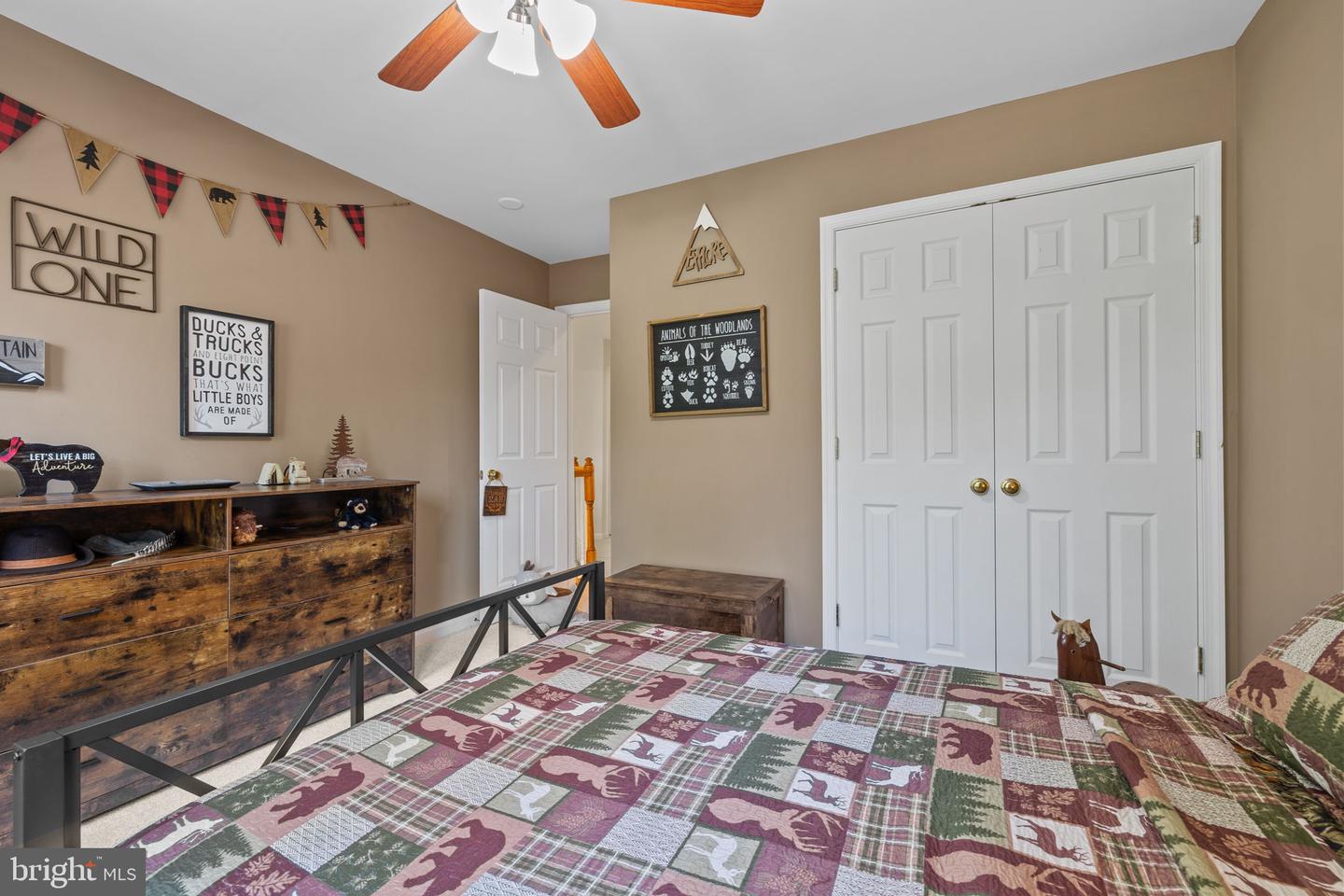 9024 WOODPECKER CT, GAINESVILLE, Virginia 20155, 6 Bedrooms Bedrooms, 3 Rooms Rooms,4 BathroomsBathrooms,Residential,For sale,9024 WOODPECKER CT,VAPW2099428 MLS # VAPW2099428