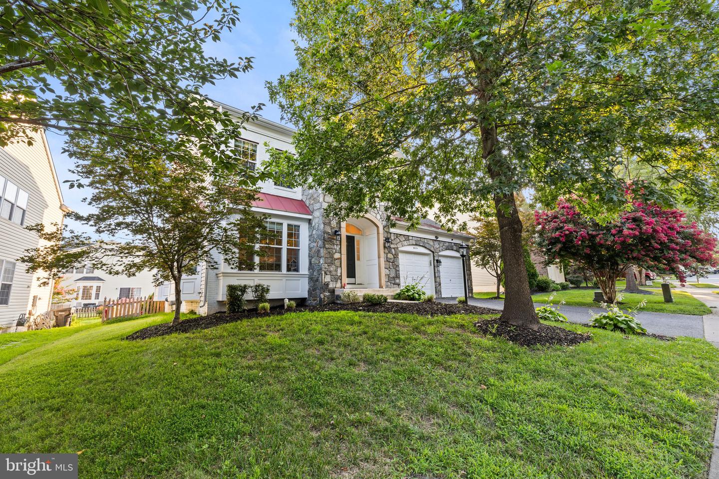 9024 WOODPECKER CT, GAINESVILLE, Virginia 20155, 6 Bedrooms Bedrooms, 3 Rooms Rooms,4 BathroomsBathrooms,Residential,For sale,9024 WOODPECKER CT,VAPW2099428 MLS # VAPW2099428