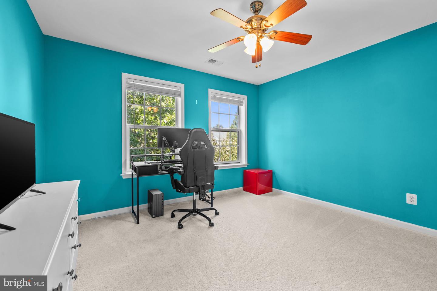 9024 WOODPECKER CT, GAINESVILLE, Virginia 20155, 6 Bedrooms Bedrooms, 3 Rooms Rooms,4 BathroomsBathrooms,Residential,For sale,9024 WOODPECKER CT,VAPW2099428 MLS # VAPW2099428