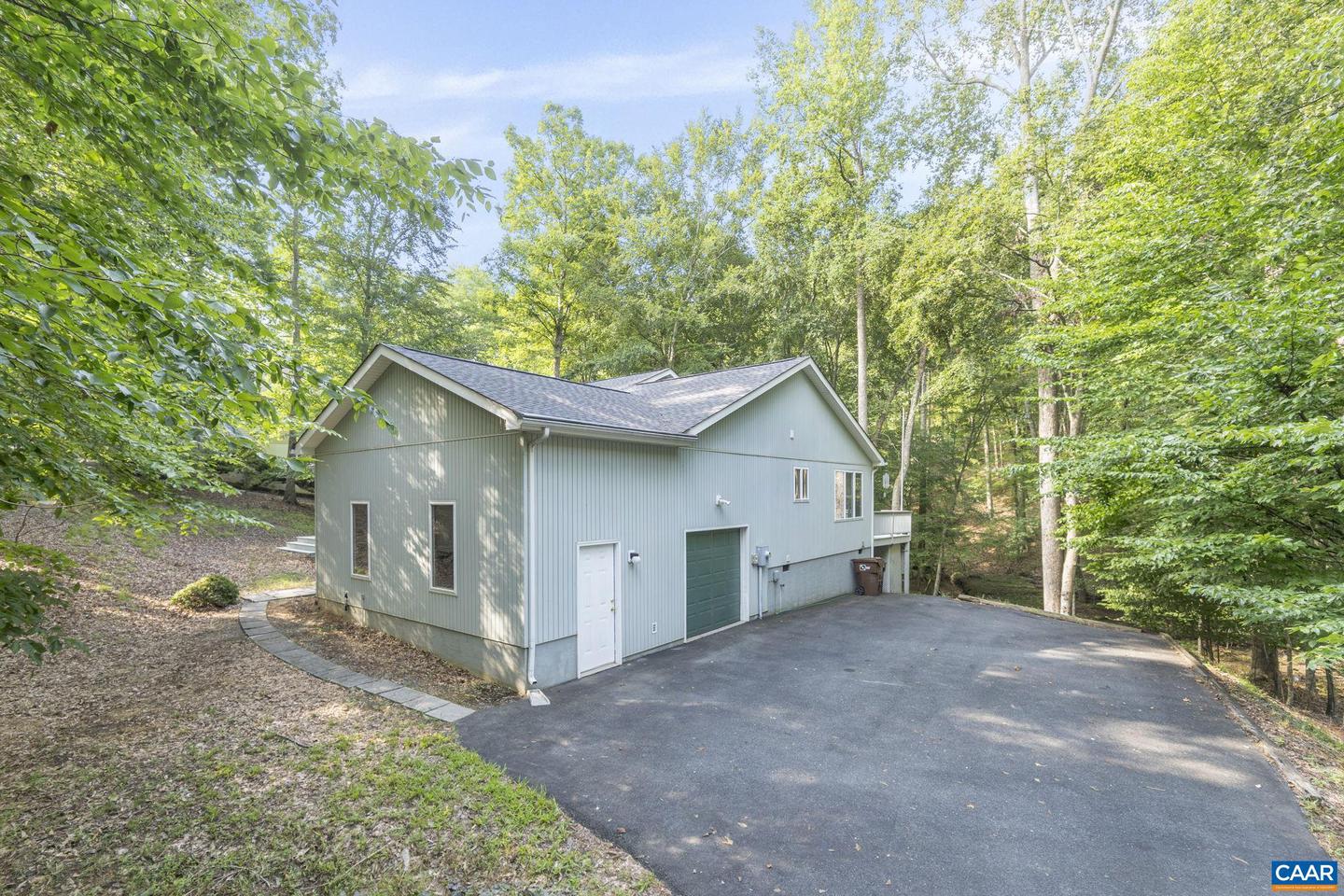 267 JEFFERSON DR, PALMYRA, Virginia 22963, 3 Bedrooms Bedrooms, ,2 BathroomsBathrooms,Residential,For sale,267 JEFFERSON DR,666791 MLS # 666791