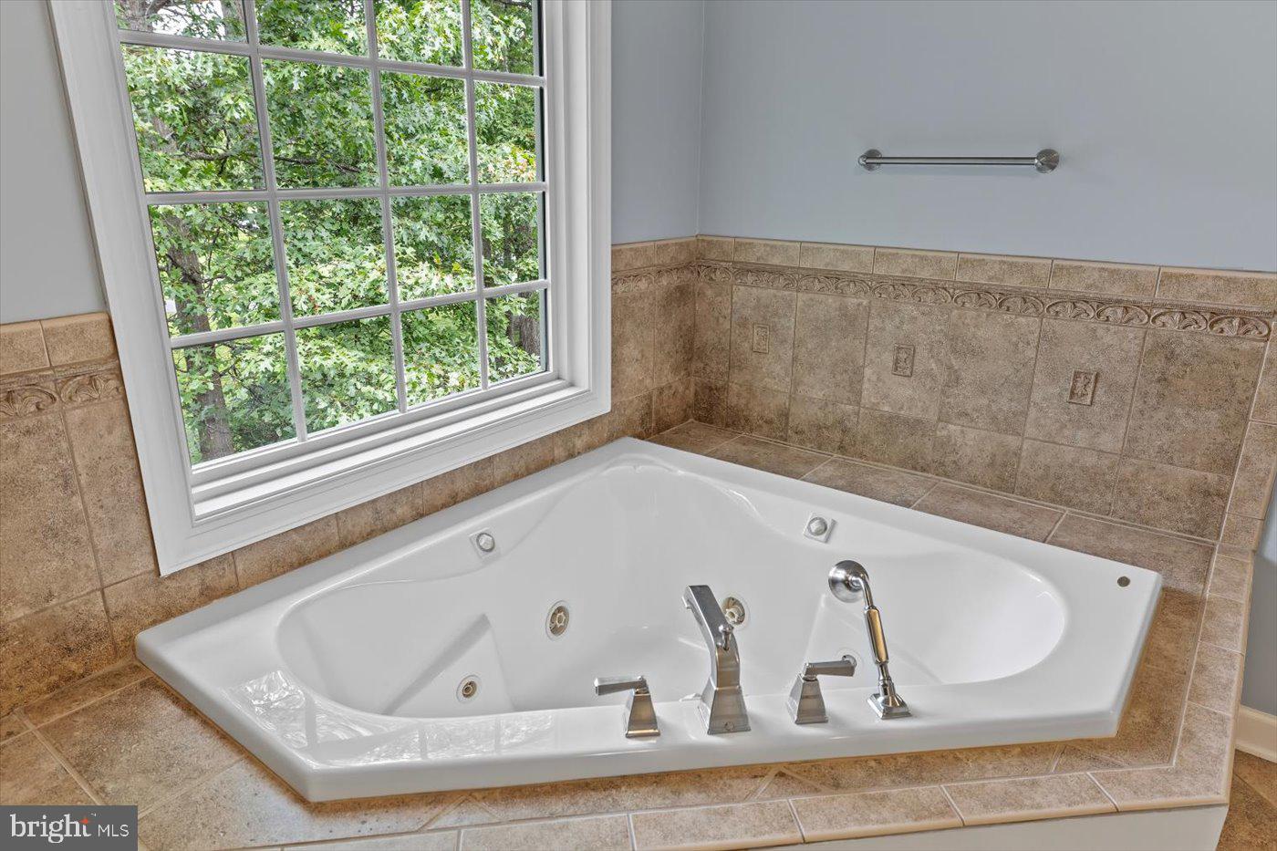 10904 CHATHAM RIDGE WAY, SPOTSYLVANIA, Virginia 22551, 5 Bedrooms Bedrooms, ,3 BathroomsBathrooms,Residential,For sale,10904 CHATHAM RIDGE WAY,VASP2034764 MLS # VASP2034764