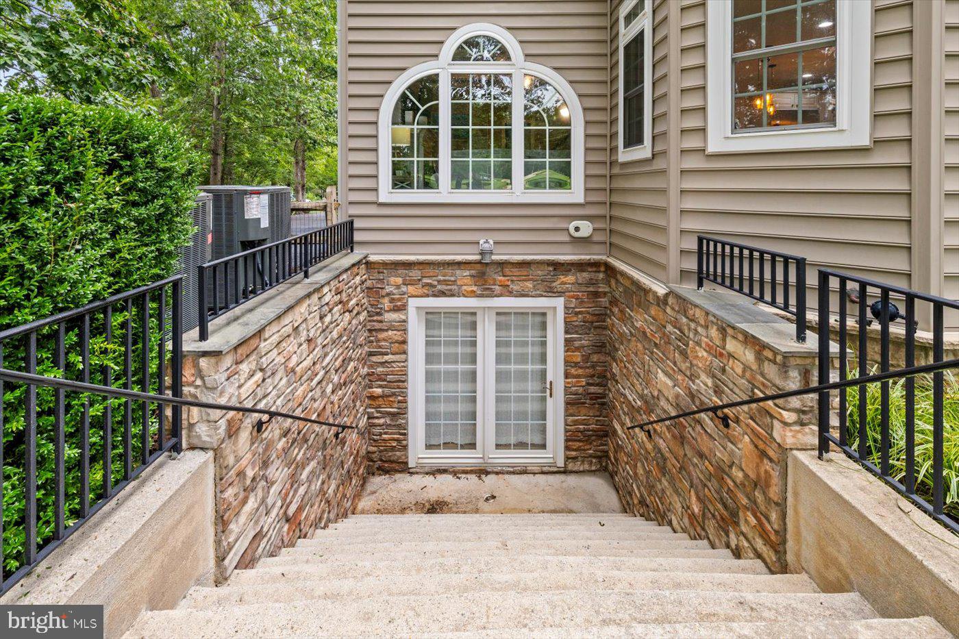 10904 CHATHAM RIDGE WAY, SPOTSYLVANIA, Virginia 22551, 5 Bedrooms Bedrooms, ,3 BathroomsBathrooms,Residential,For sale,10904 CHATHAM RIDGE WAY,VASP2034764 MLS # VASP2034764