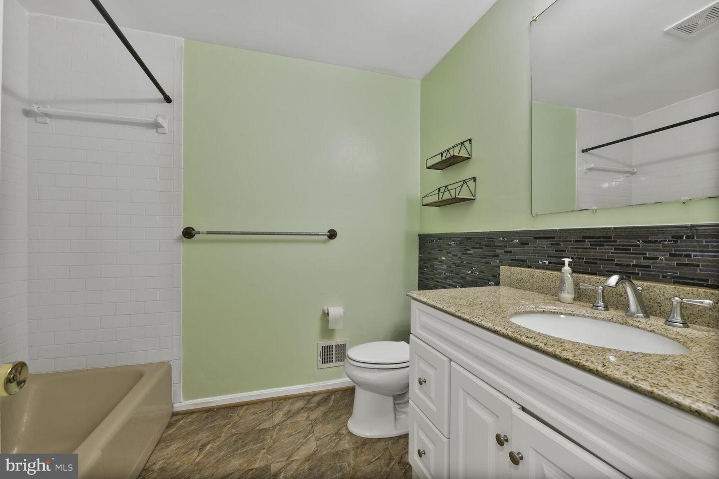341 S 26TH ST, PURCELLVILLE, Virginia 20132, 4 Bedrooms Bedrooms, ,3 BathroomsBathrooms,Residential,For sale,341 S 26TH ST,VALO2102466 MLS # VALO2102466