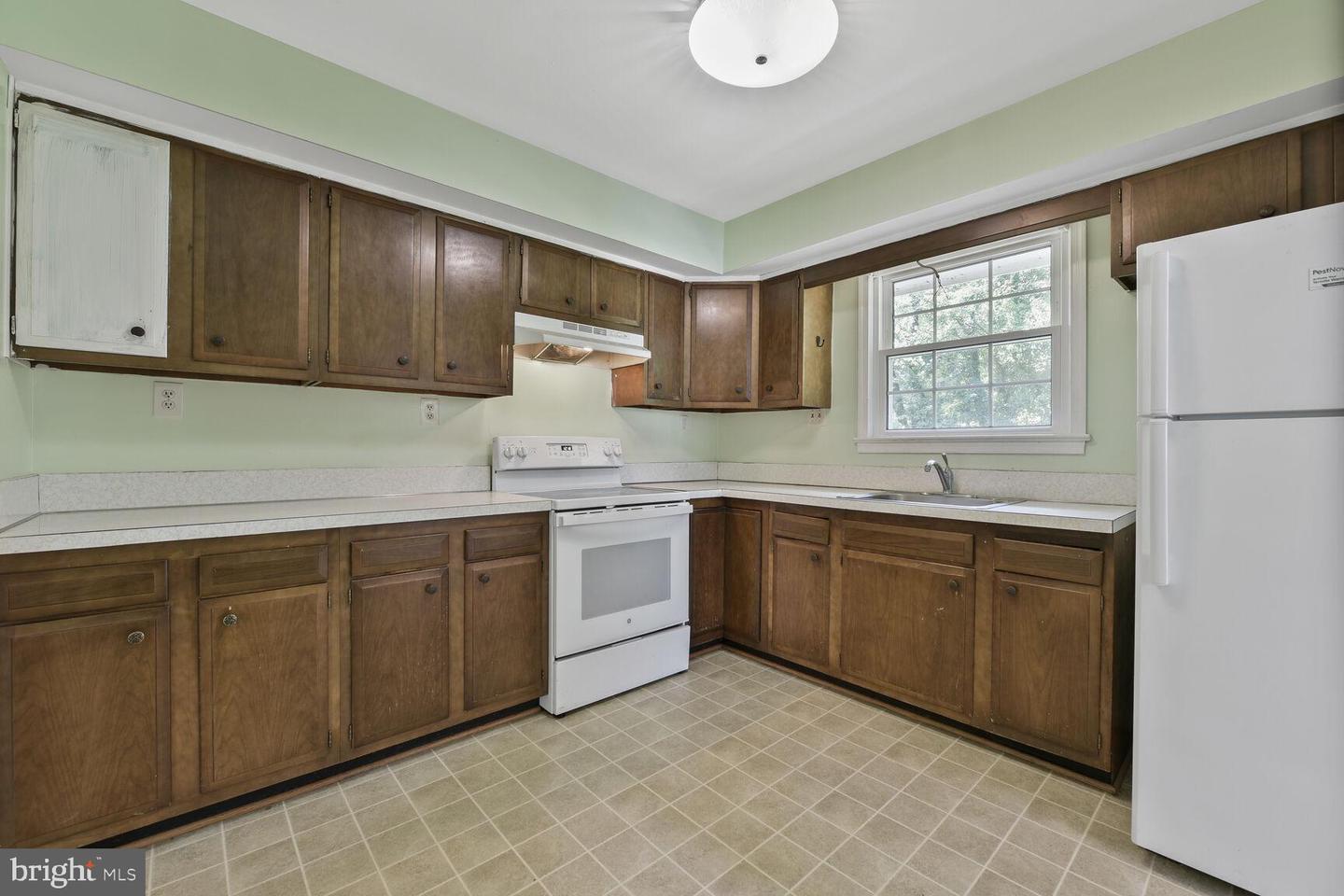 341 S 26TH ST, PURCELLVILLE, Virginia 20132, 4 Bedrooms Bedrooms, ,3 BathroomsBathrooms,Residential,For sale,341 S 26TH ST,VALO2102466 MLS # VALO2102466
