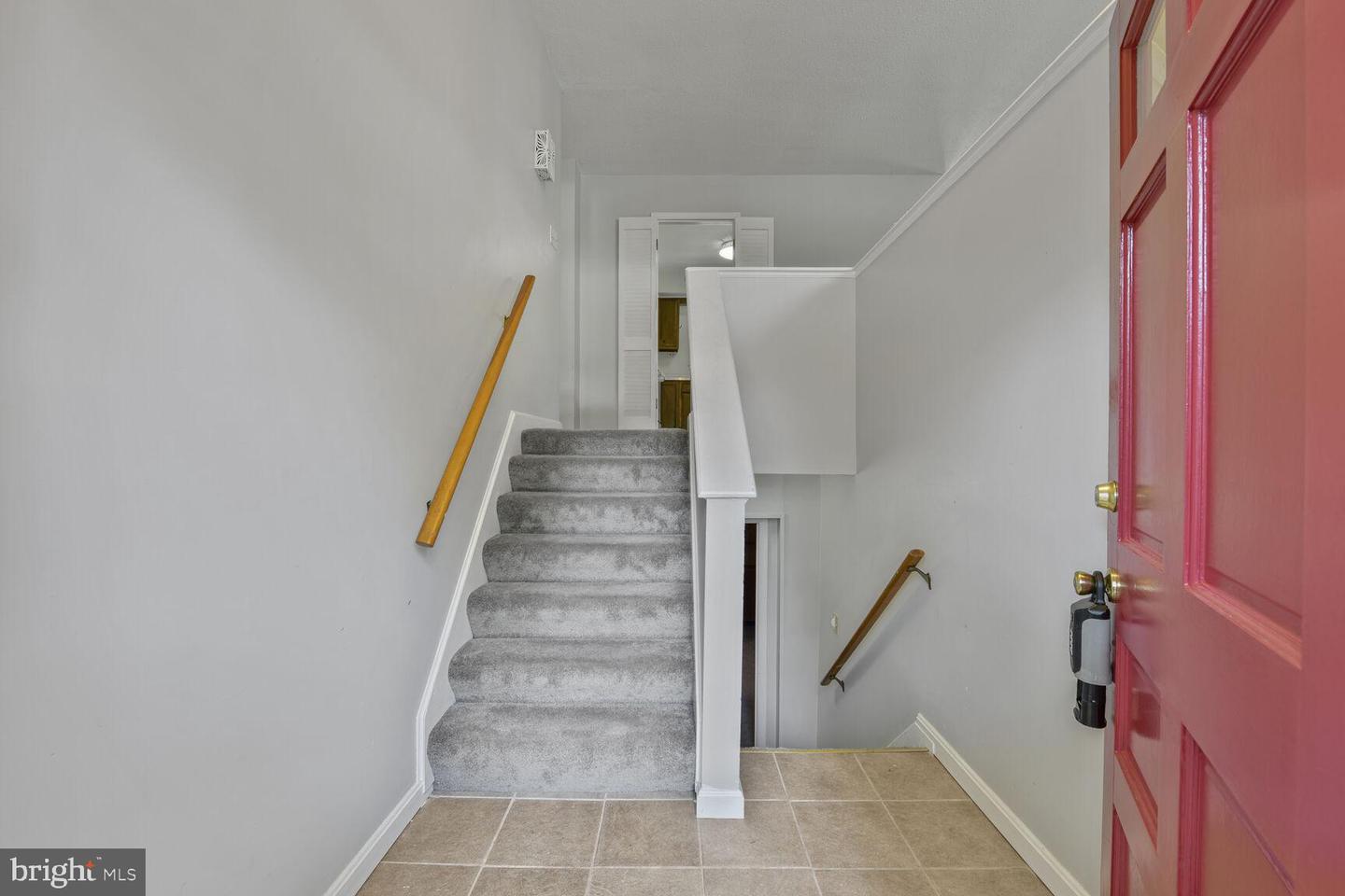 341 S 26TH ST, PURCELLVILLE, Virginia 20132, 4 Bedrooms Bedrooms, ,3 BathroomsBathrooms,Residential,For sale,341 S 26TH ST,VALO2102466 MLS # VALO2102466