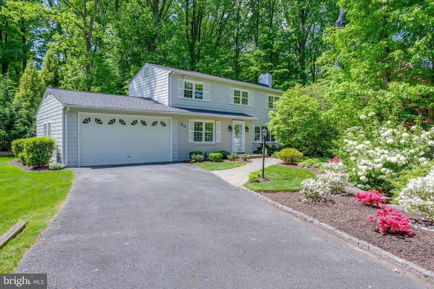 9117 SANTAYANA DR, FAIRFAX, Virginia 22031, 4 Bedrooms Bedrooms, ,2 BathroomsBathrooms,Residential,For sale,9117 SANTAYANA DR,VAFX2256412 MLS # VAFX2256412