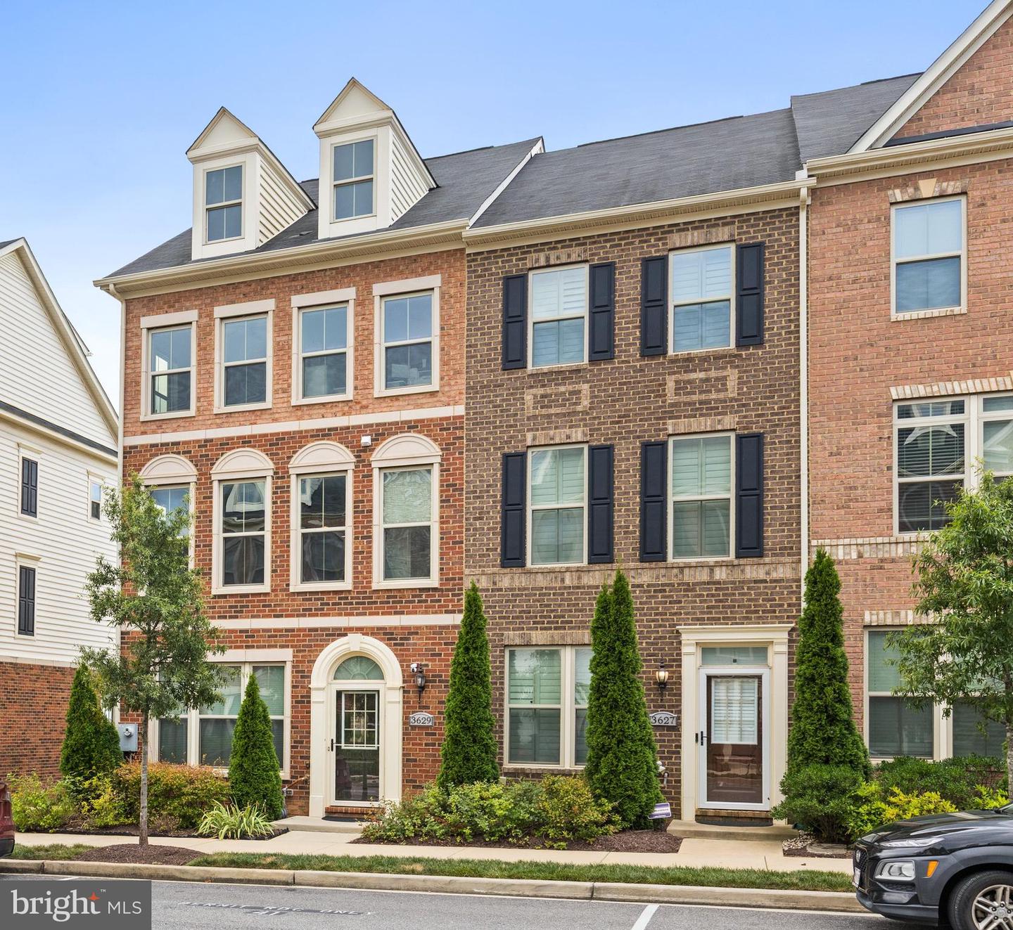 3629 JAMISON ST NE, WASHINGTON, District Of Columbia 20018, 4 Bedrooms Bedrooms, ,4 BathroomsBathrooms,Residential,For sale,3629 JAMISON ST NE,DCDC2211346 MLS # DCDC2211346