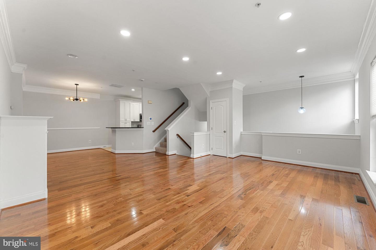 5114 KNAPP PL, ALEXANDRIA, Virginia 22304, 3 Bedrooms Bedrooms, ,2 BathroomsBathrooms,Residential,For sale,5114 KNAPP PL,VAAX2047694 MLS # VAAX2047694